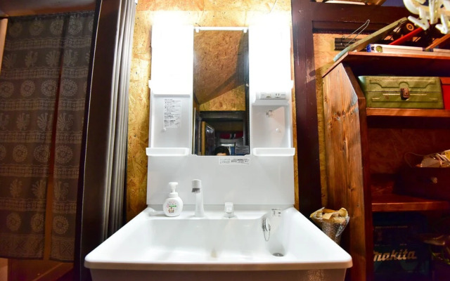 Teratchi Base Yagaji