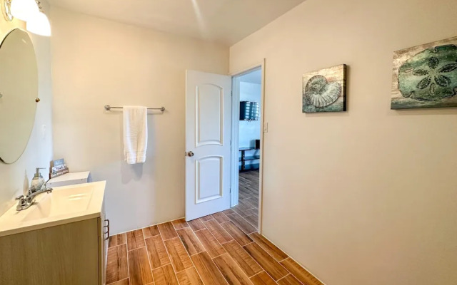 Spacious 3BR House Near Iconic Sandy Beach