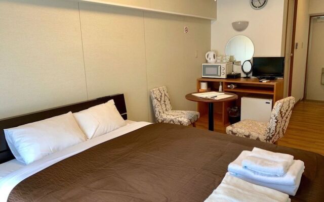 Y‘ Rise To Hotel Miyakojima