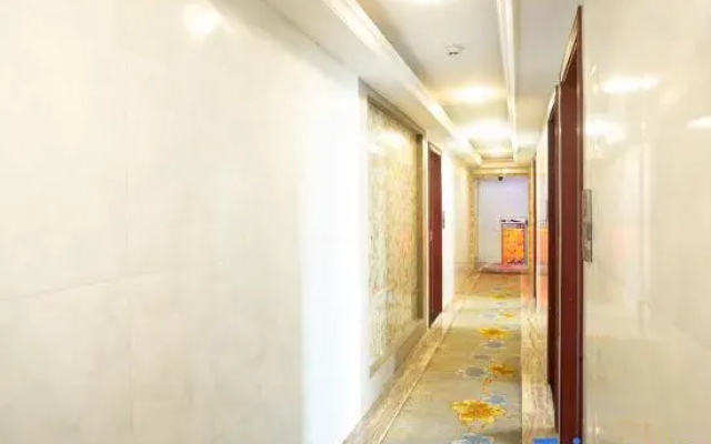 Xinglong Hostel