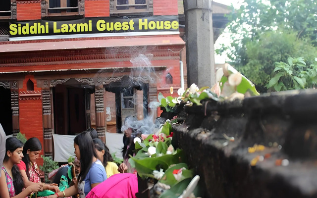 Siddhi Laxmi Guest House