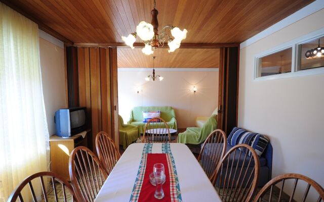 Mali Mate Apartments