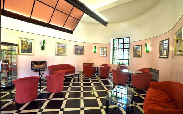 Hotel Salus