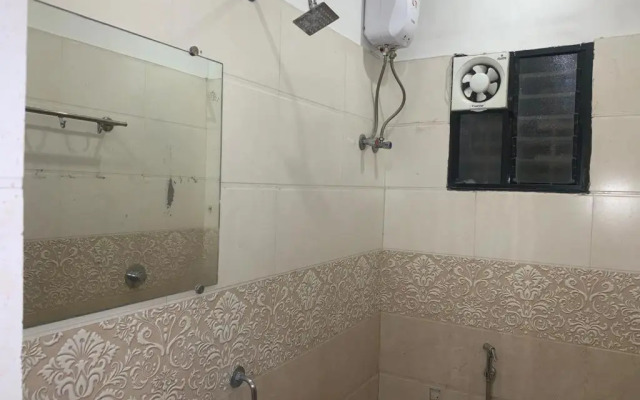 STARiHOTELS Railway Station Hinganghat