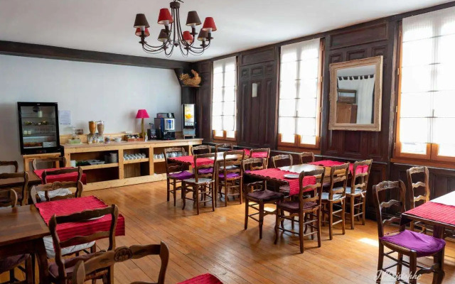 Logis Hôtel La Corne d'Abondance