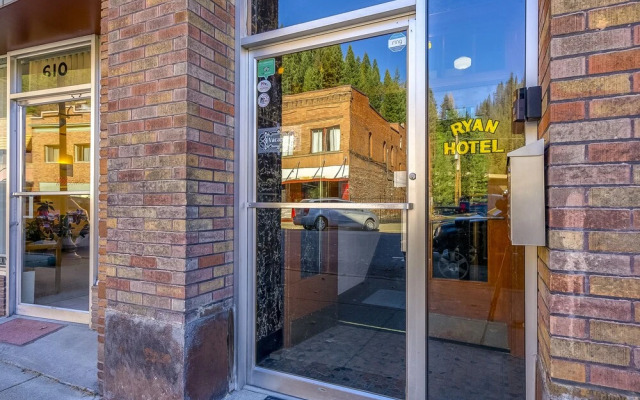 Ryan Hotel