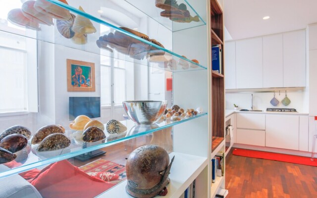 Battisti 31- Champagne Apartament