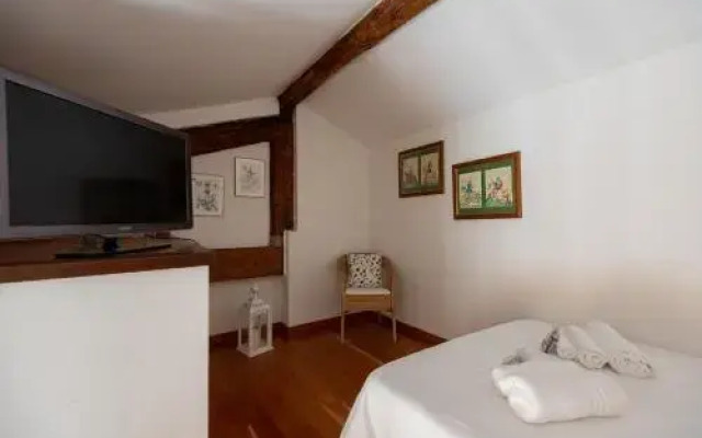 Paglia Tre