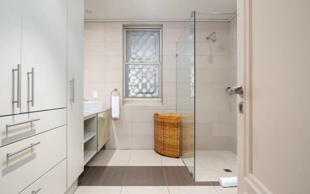 607 Cape Royale Luxury Apartments