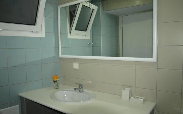 Kastro Studios Apartments