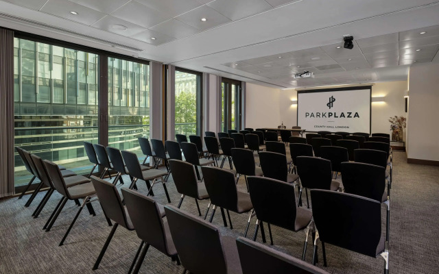 Park Plaza County Hall London