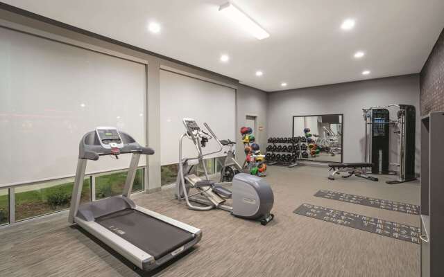 La Quinta Inn & Suites by Wyndham Opelika Auburn