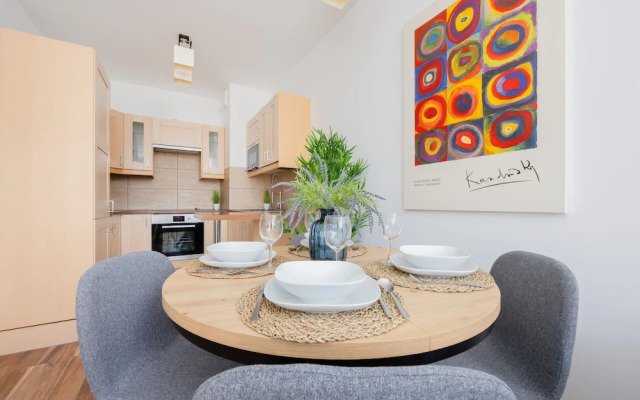 Stylowy Apartament Parking by Renters