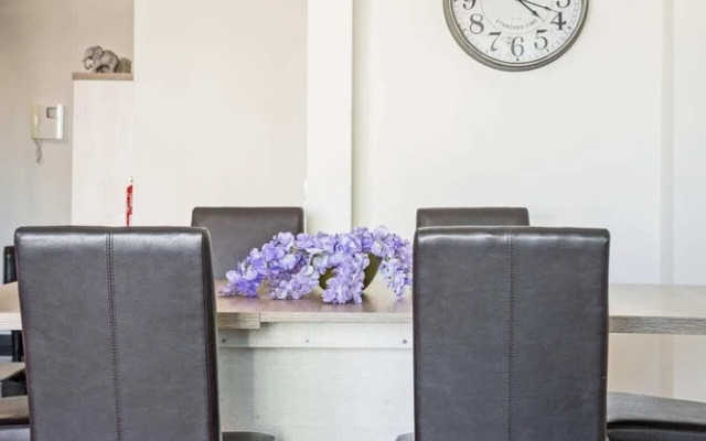 Rodamar I by An Island Apart