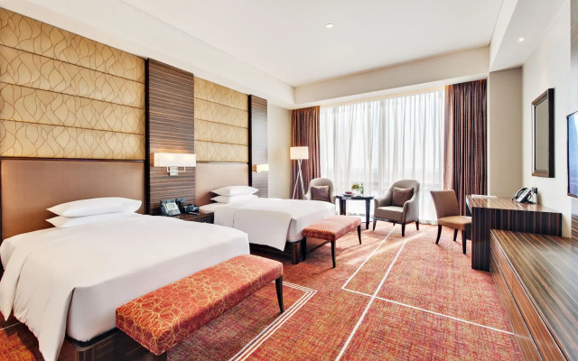 Hyatt Regency Manila, City of Dreams