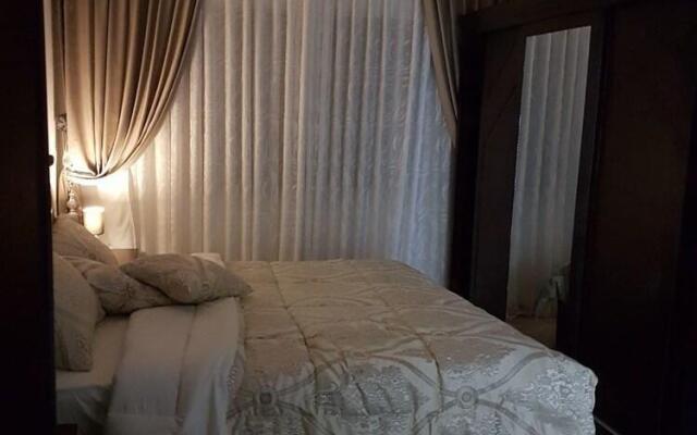 Luxury Furnished Apartment