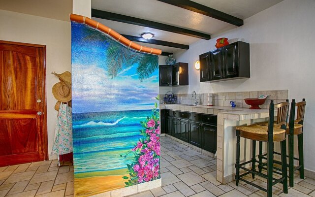 Casa de los Ninos 3 BR by Casago