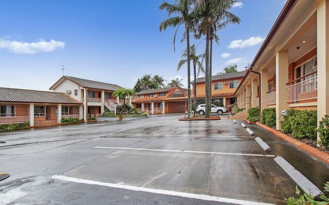 Engadine Motor Inn