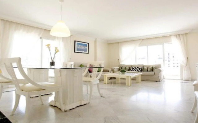 Center Puerto Banus -3 bedrooms