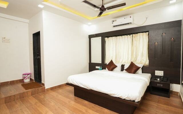 OYO 24932 Hotel Royal Stay