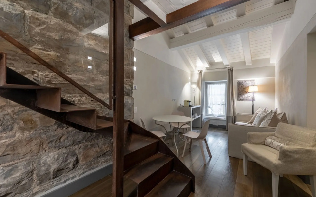 GombitHotel