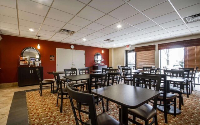 Sleep Inn & Suites Airport