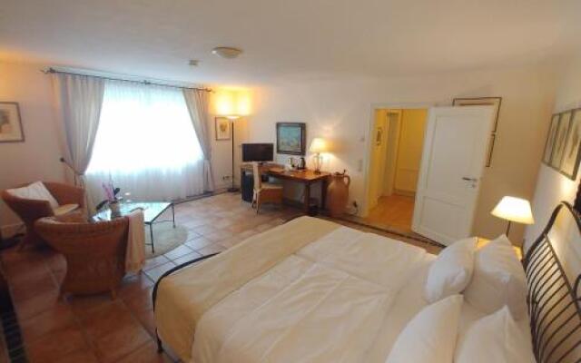 Wein- und Landhaus S A Prüm