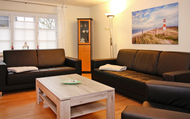 Apartment in Rehm-flehde-bargen mit Einem Gemeinsamen Pool