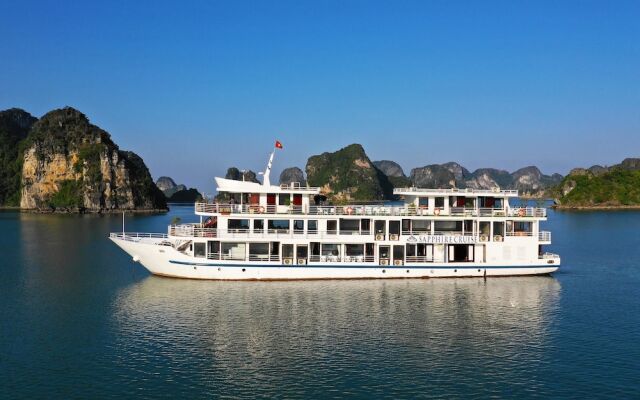 Halong Sapphire Cruise