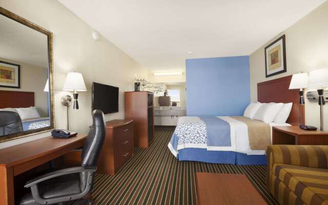 Days Inn by Wyndham Champaign/Urbana