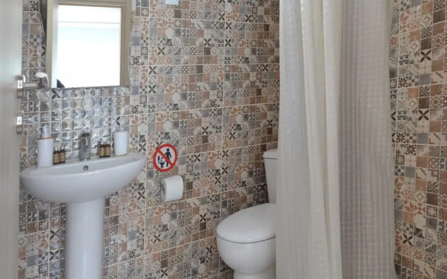 Egnatia Central Spacious 3 Bd Apt