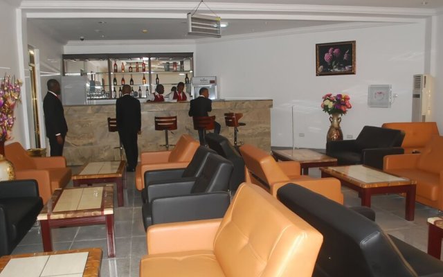 Immaculate Royal Int'l Hotel Owerri