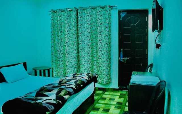 Goroomgo Kaafal Homestay Mussoorie