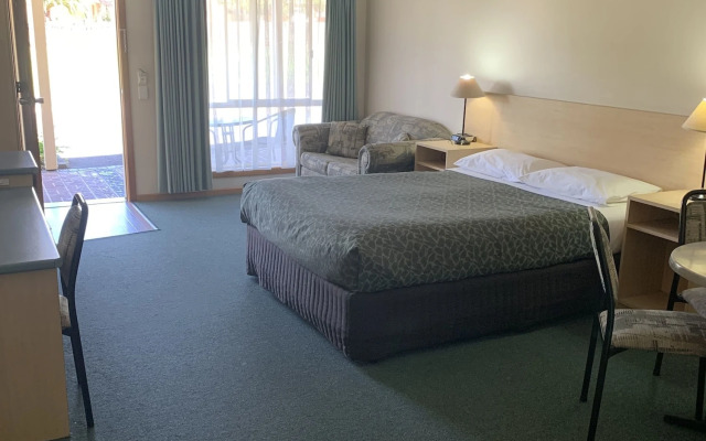 Arthur Phillip Motor Inn