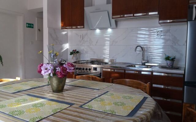 Jugana - With Pool - A1 Donji