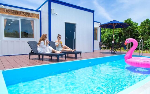 Regina Ishigaki Aqua Stage