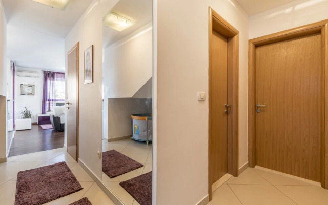 Luxury Suites