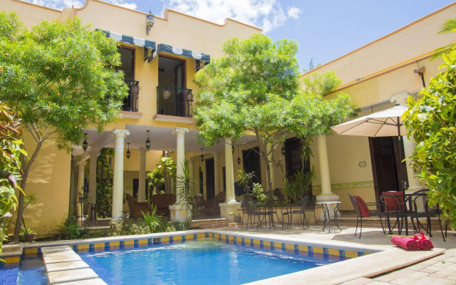 Casa De Las Columnas