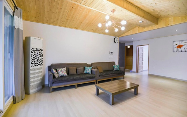 Pohang Haneulbyeoliyagi Pension