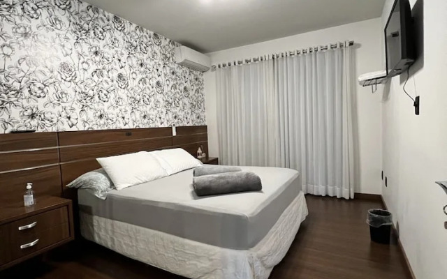 Pousada Central Jaraguá