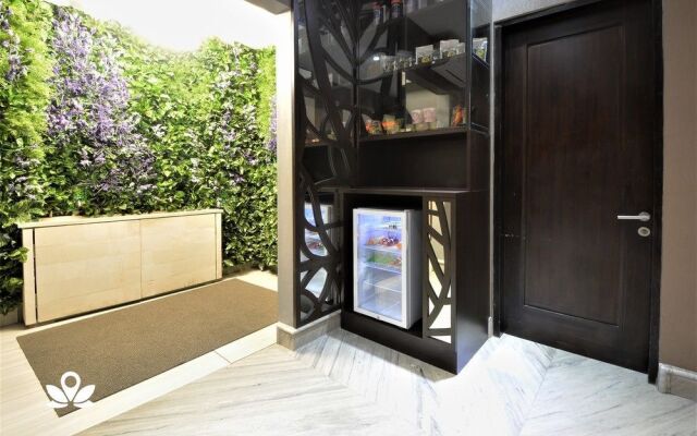 ZEN Rooms Duta Merlin