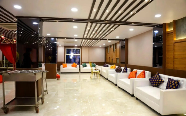 The Panash Hotel & Banquets