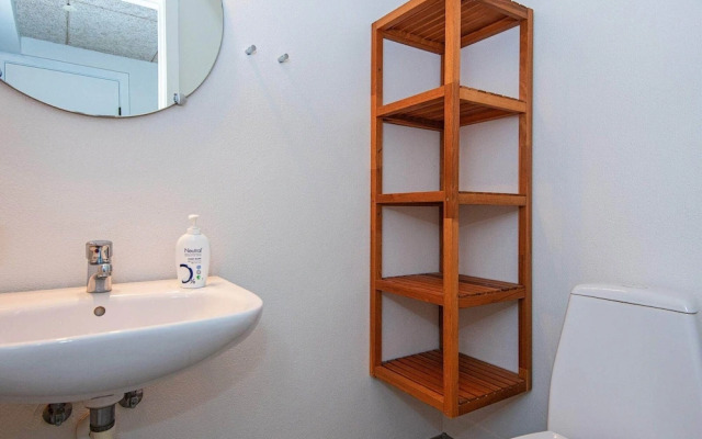 8 Person Holiday Home in Ebeltoft-by Traum