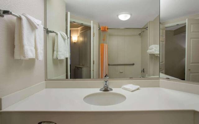 La Quinta Inn & Suites Denver Southwest Lakewood