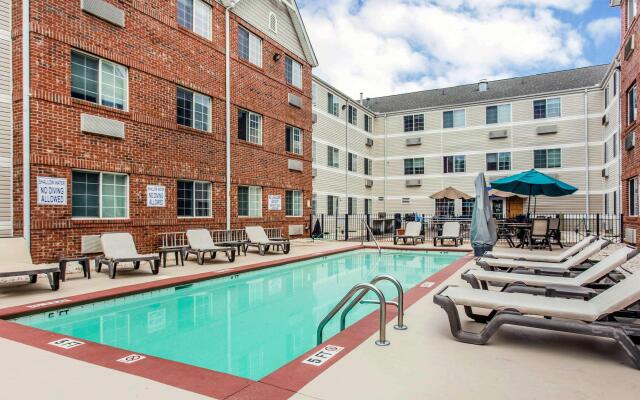 MainStay Suites Greenville Airport