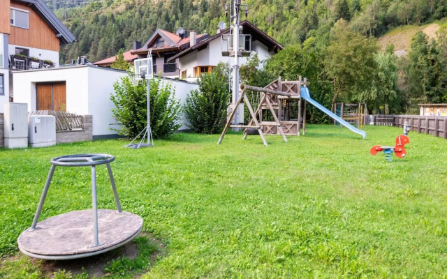 Spacious Apartment With Balcony
