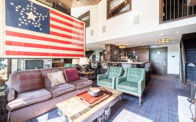 Lodge at Vail Condominiums