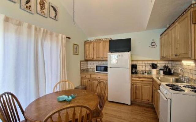 NC 12 56821-20 Condo by RedAwning