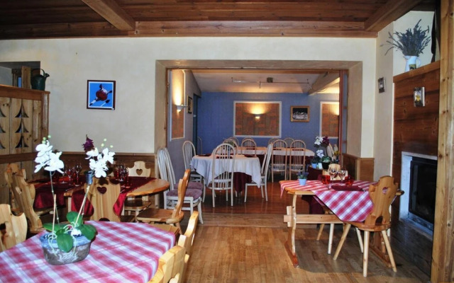 Hôtel Restaurant Au Perce Neige