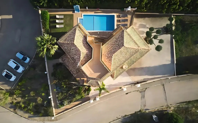 Villa Monte das Oliveiras
